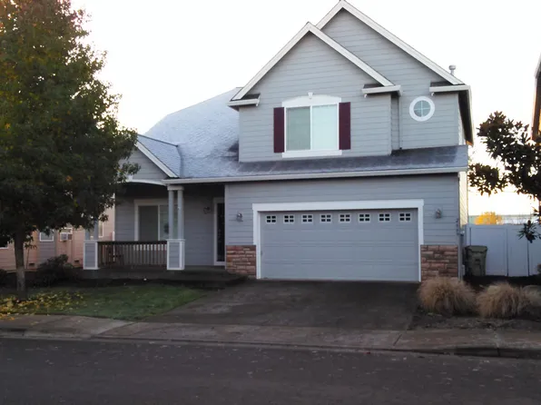 2669 N Fremont St, Cornelius, OR 97113