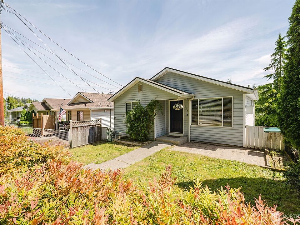 1st image of 644 Adele Avenue