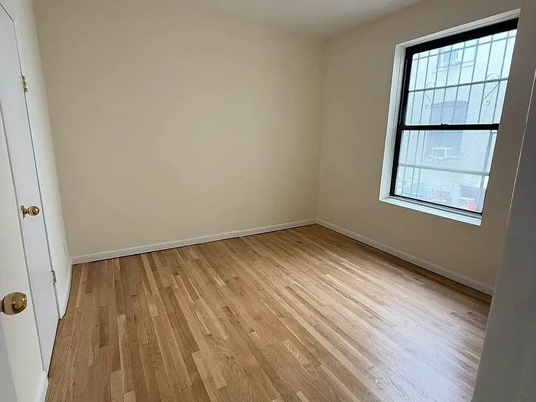 31-58 35th St #1F — Photo 2