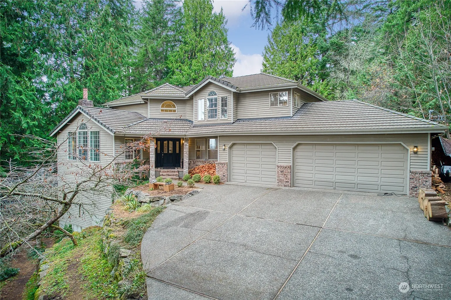 10007 174th Avenue SE photo 1