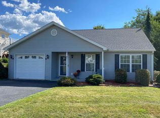 91 Somerset Dr, Weyers Cave, VA 24486