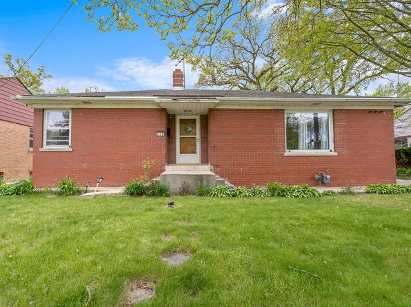 222 Southmoor Rd, Hammond, IN 46324
