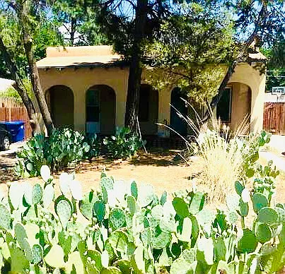 Bryn Mawr Dr SE, Albuquerque — Photo 1