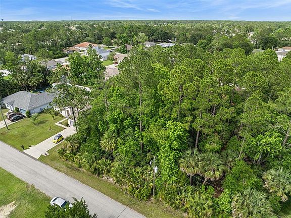 3rd image of 9 Pinelark Ln