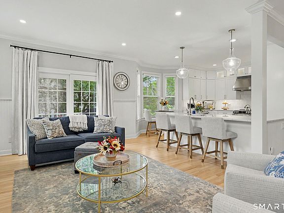 4th image of 43 Tucker Street #43