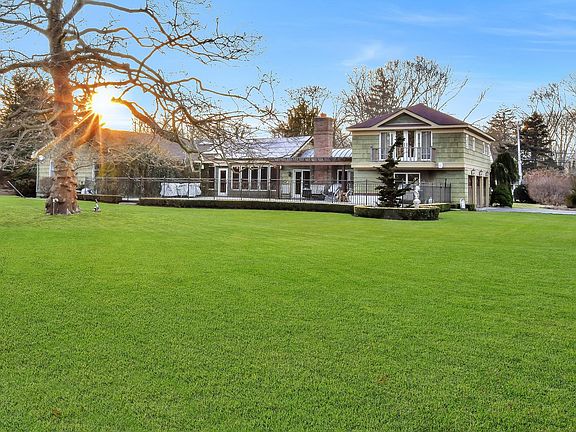 2nd image of 35 Suydam Ln