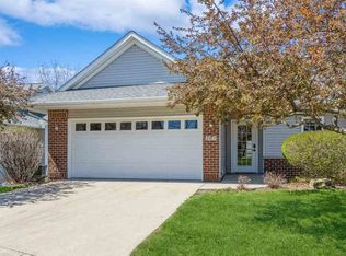 203 Manchester Ln, Iowa City, IA 52245