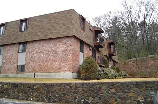1st image of 645 W Lowell Ave Unit 7