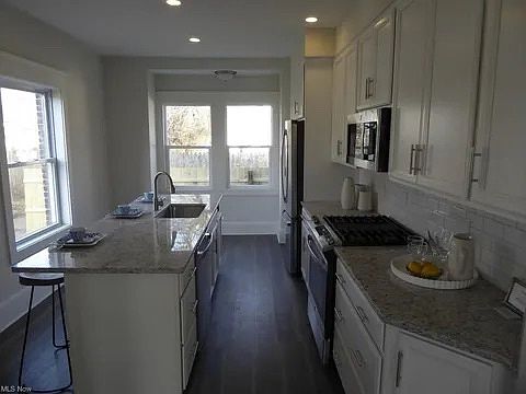 2nd image of 5914 Madison Ave