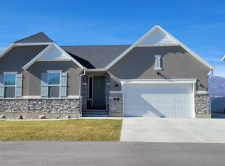 6085 N Sheps Ridge Rd, Eagle Mountain, UT 84005