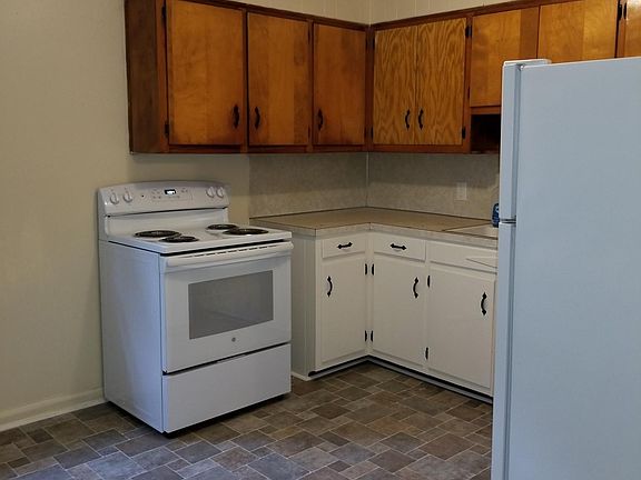 4th image of 621 Wooding Ave