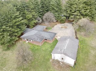 5532 Fullview Heights Dr, Athens, OH 45701