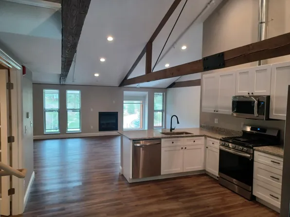 28010 Meadow Dr #201, Evergreen, CO 80439