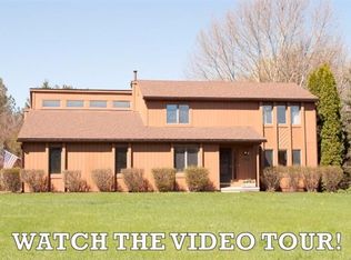 9483 Hidden Lake Cir, Dexter, MI 48130