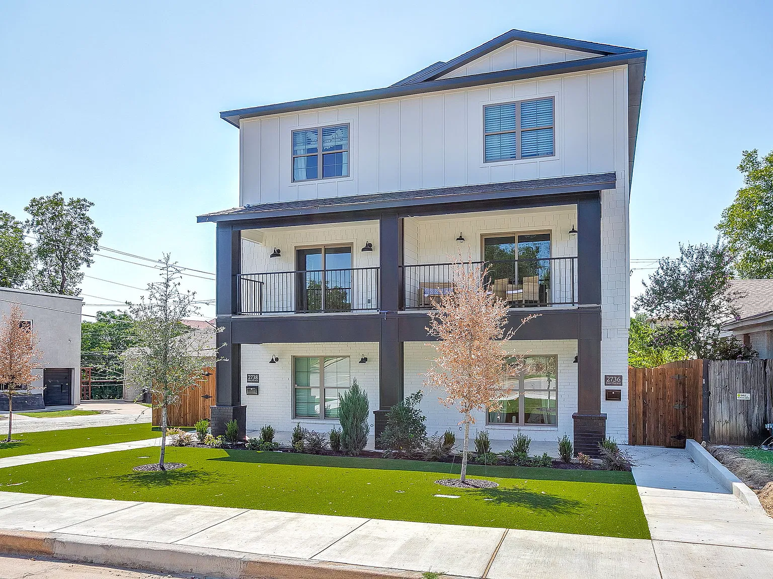5 bed, 5.5 bath, 2593 sqft, $7,500 — Photo 2