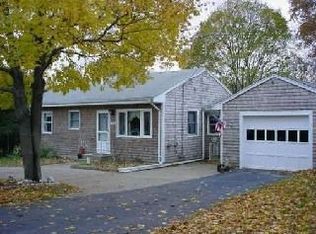 440 Oak St, Bridgewater, MA 02324
