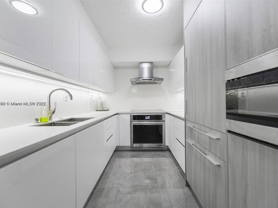 1st image of 3300 NE 192nd St APT 517