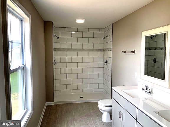 hudson - master bathroom