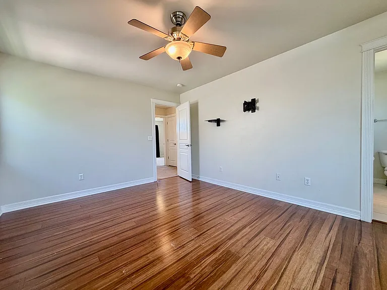 4608 Garnet Way — Photo 8