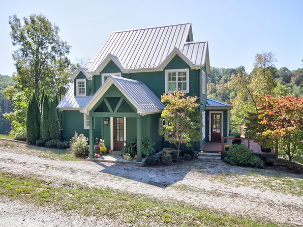 420 Alan Lewis Rd, East Bernstadt, KY 40729