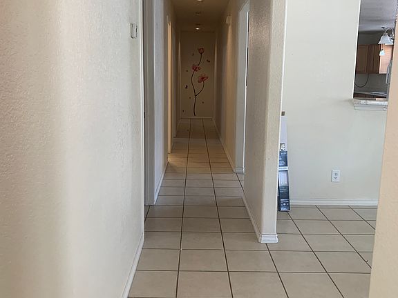 5th image of 3431 Reforma Dr