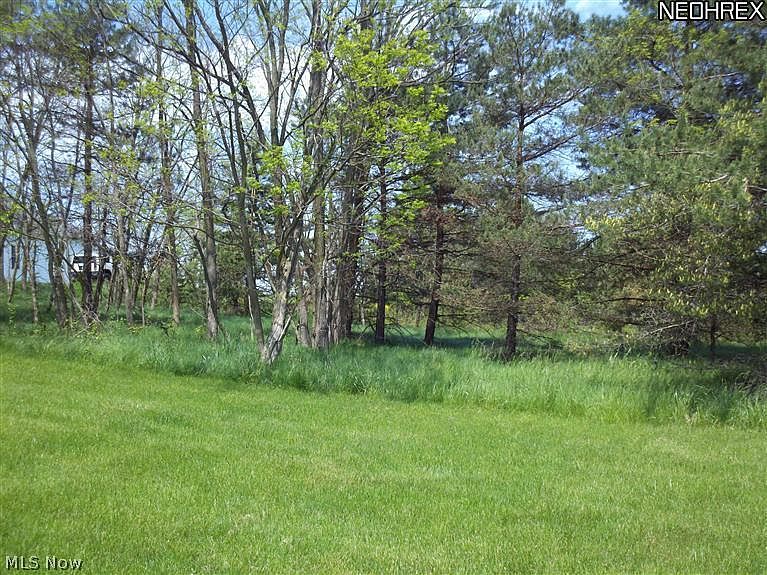 1st image of 1675-S/L Glenwood Dr #4
