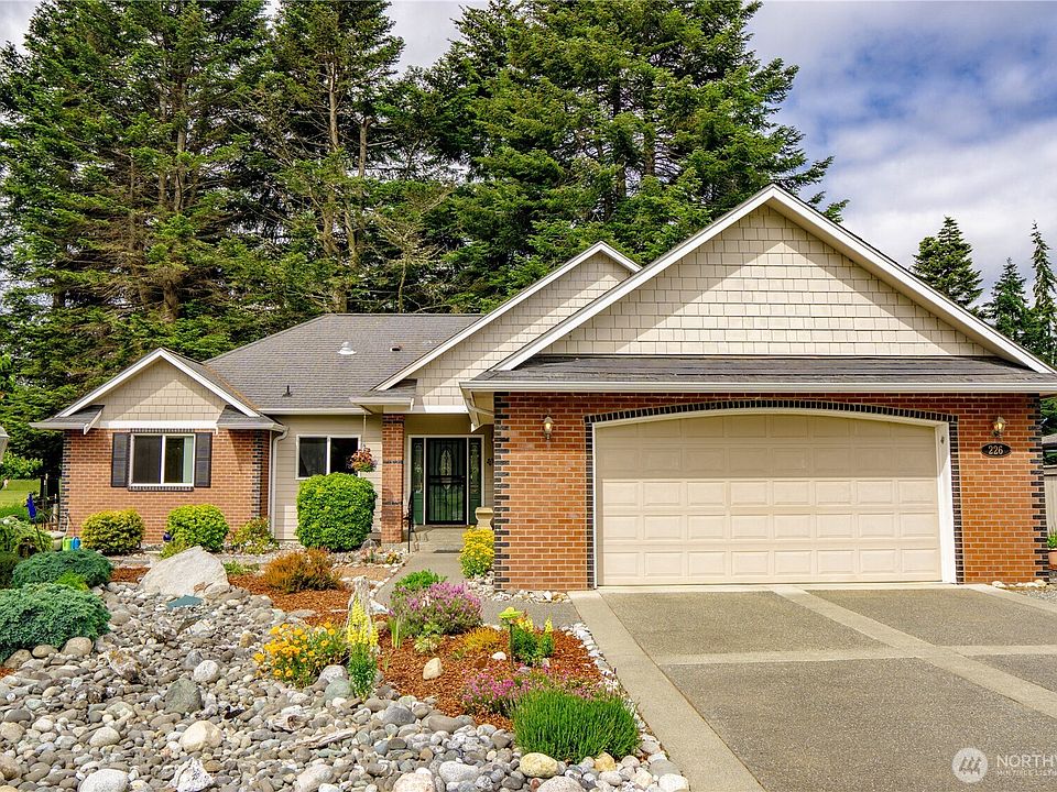 1st image of 226 Hurricane Ridge Drive