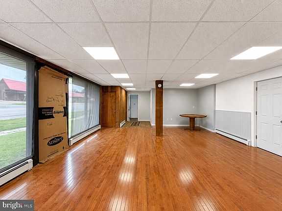 5th image of 200 Holman St
