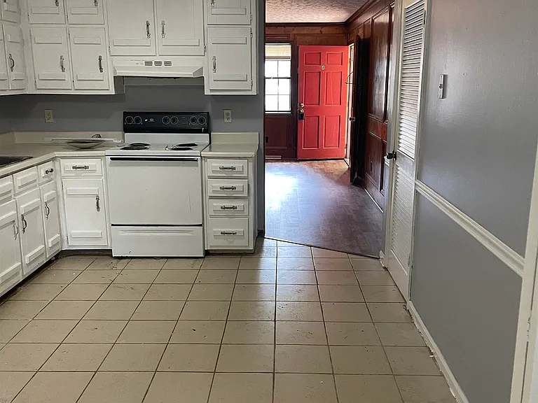 150 Hunters Ln #A — Photo 11