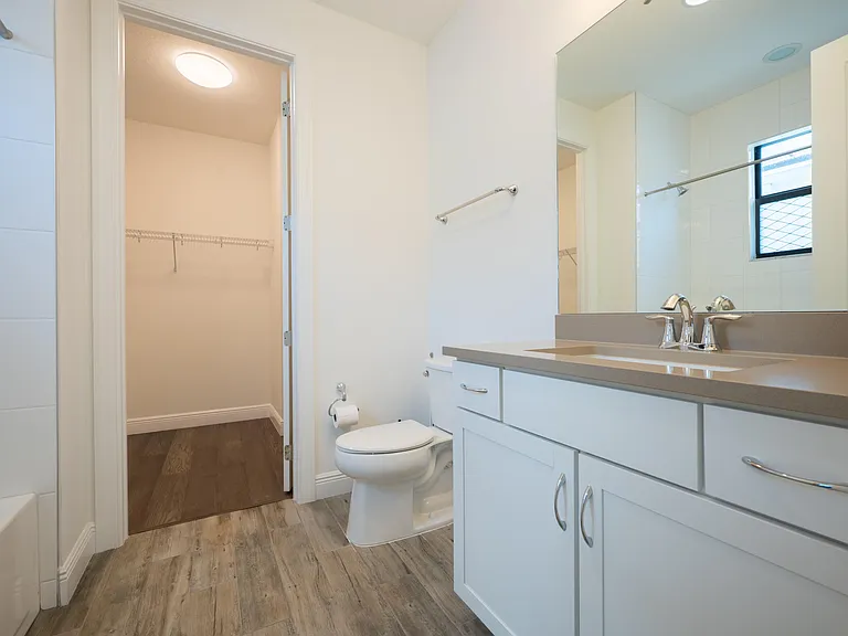 13026 Artisan Cir — Photo 45