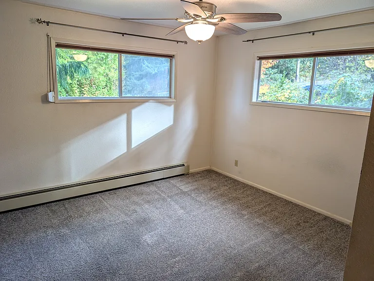 2575 Yew Street Rd — Photo 8
