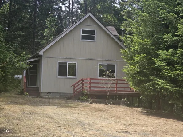 261 Fay Ln, Wolf Creek, OR 97497