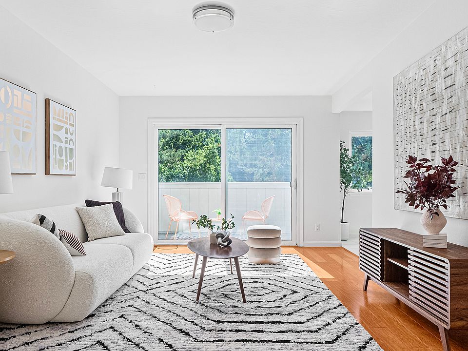 1st image of 7100 Rainbow Dr APT 20-1050