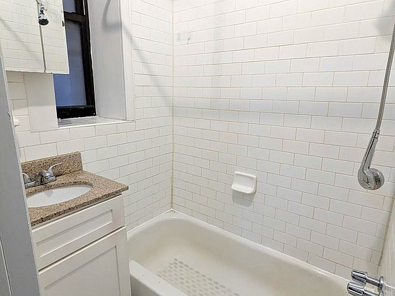 5th image of 646 W End Ave #1A