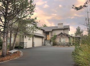 8 Lone Eagle Ln, Sunriver, OR 97707