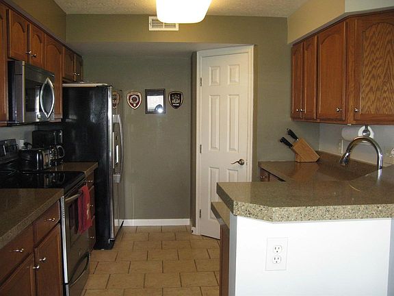 3rd image of 5626 Baywatch Way