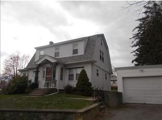 37 Superior Rd, Worcester, MA 01604