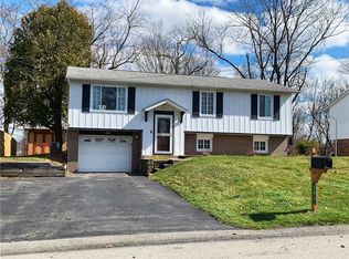 709 Blue Ridge Rd, Pittsburgh, PA 15239