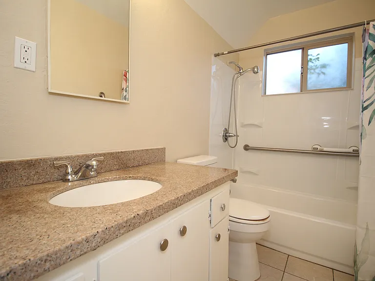 205 Smalley Ave #1 — Photo 10
