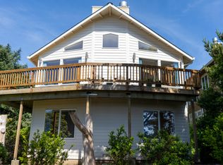 6240 NE Neptune Dr, Lincoln City, OR 97367