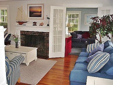 2nd image of 22 Standish Way