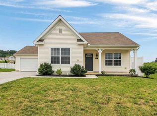 33 W Imperial Dr, Aspers, PA 17304