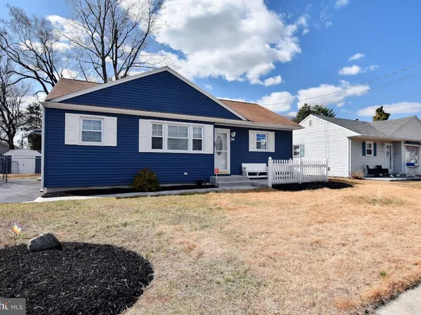 24 Woodbine Ave, Maple Shade, NJ 08052