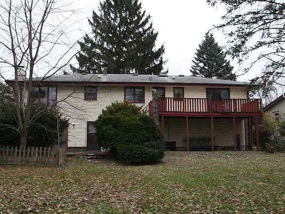 2nd image of 3227 Shelburne Dr