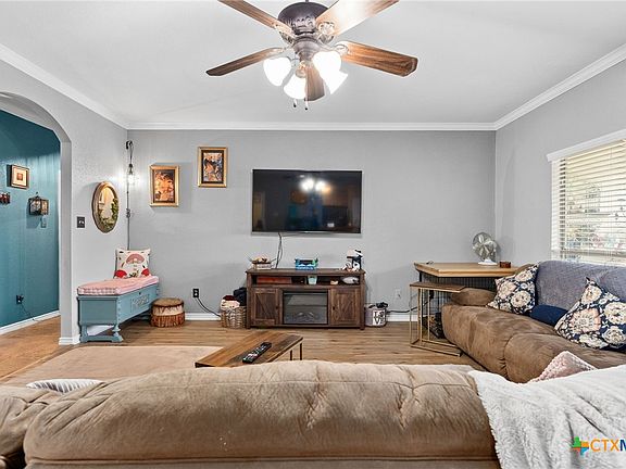 5th image of 2410 Isabelle Dr