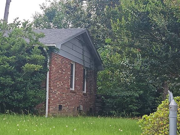 2nd image of 6621 Vaughn Rd