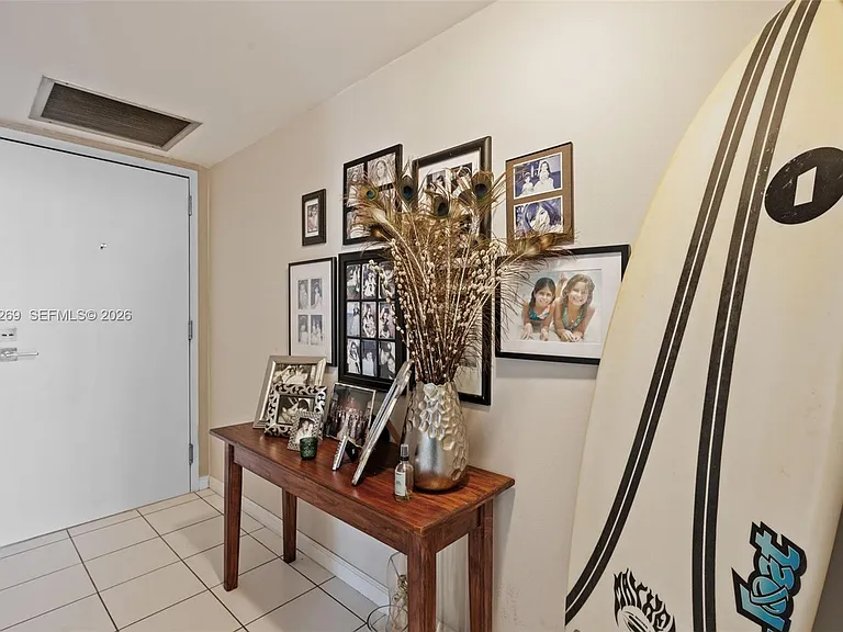 2555 Collins Ave #1002 — Photo 3