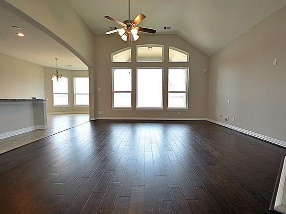 5th image of 8005 Cullen Estates Dr