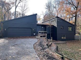 7594 30th St SE, Ada, MI 49301