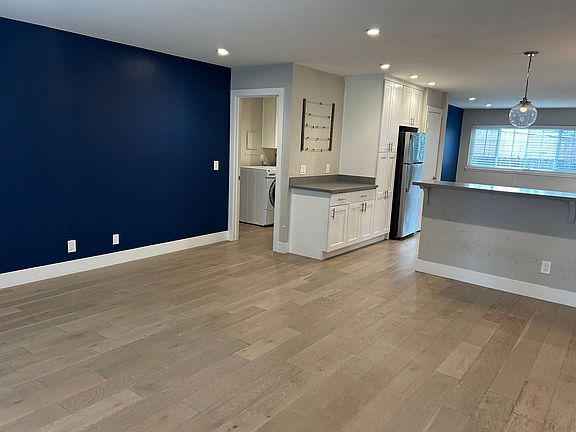 4th image of 58 E 39th Ave #B